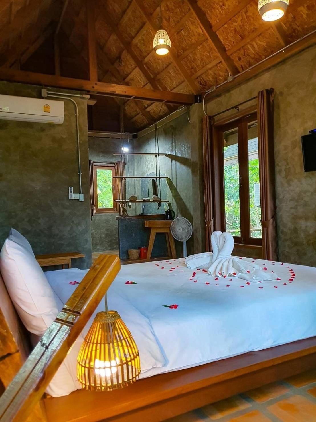 Kung Nok Tha Resort Накхонситхаммарат Экстерьер фото